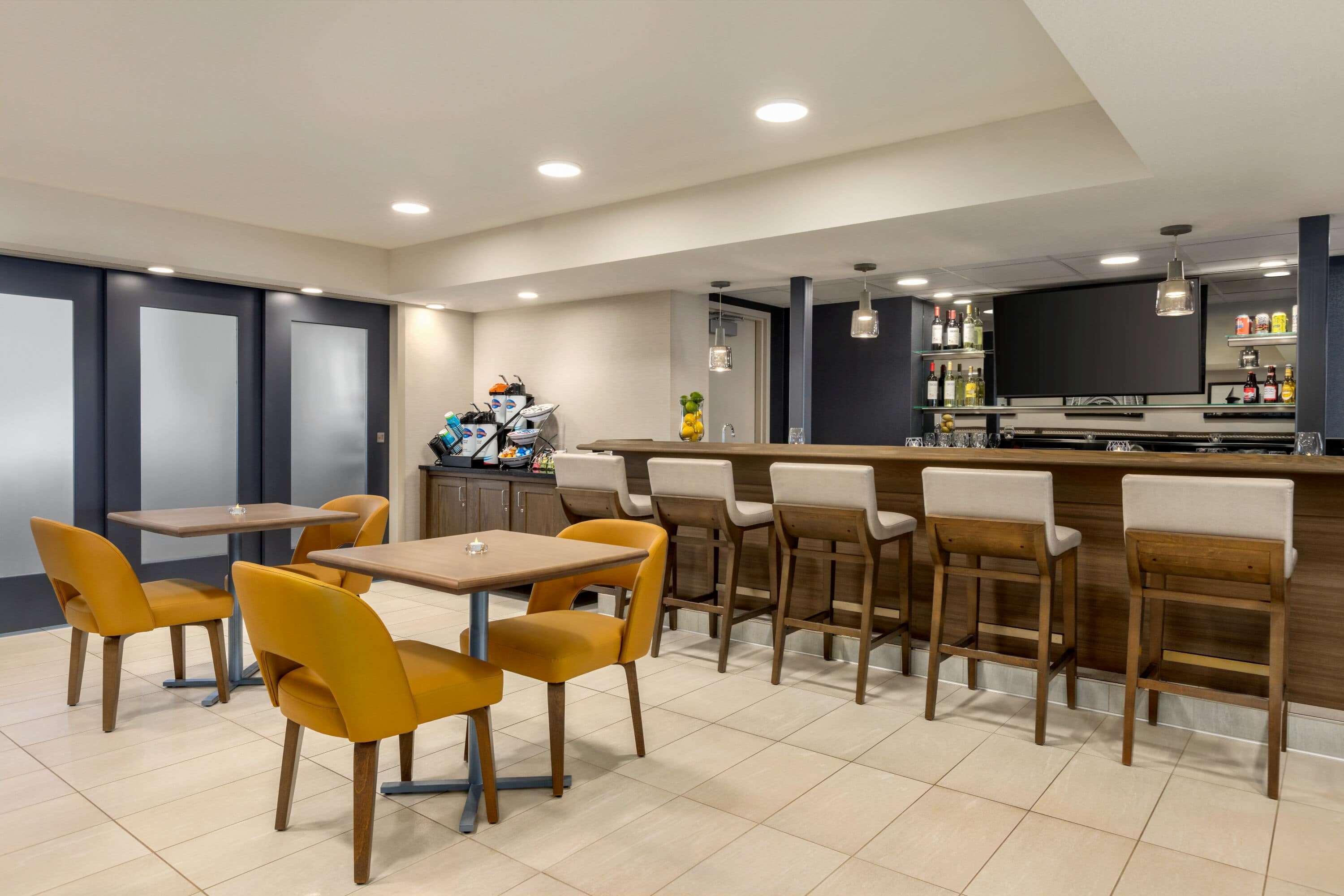 Baymont By Wyndham Owatonna Hotel Exterior photo